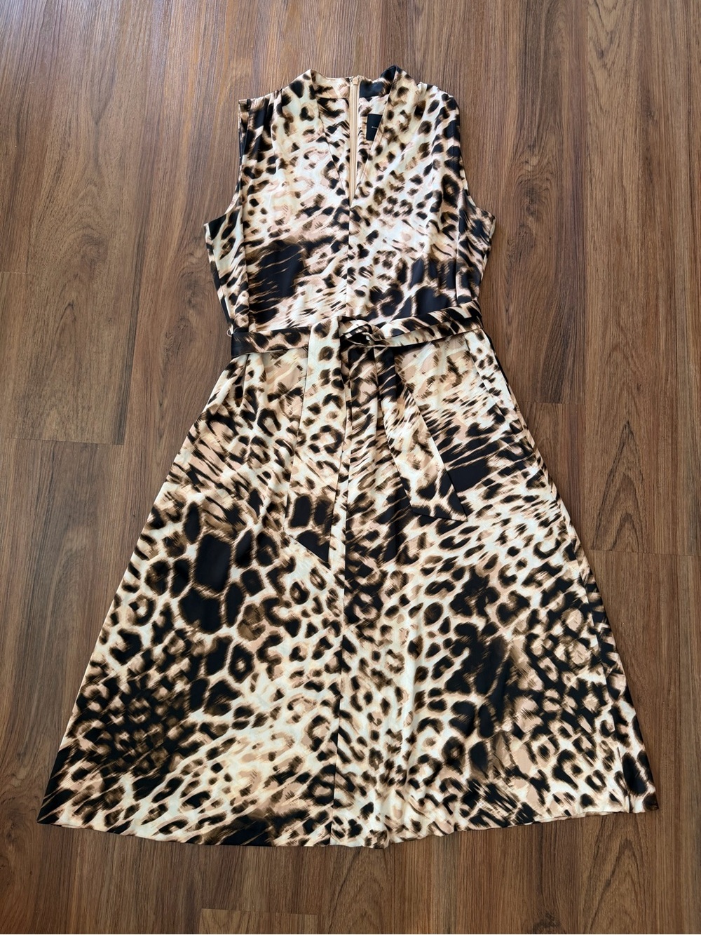 Alex Marie Sleeveless Maxi Belted Dress in Tan and Black Animal Print. Size 10